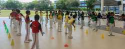 Hoop Race (Class III & IV)